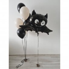 Helio balionų puokštė su šikšnosparniu